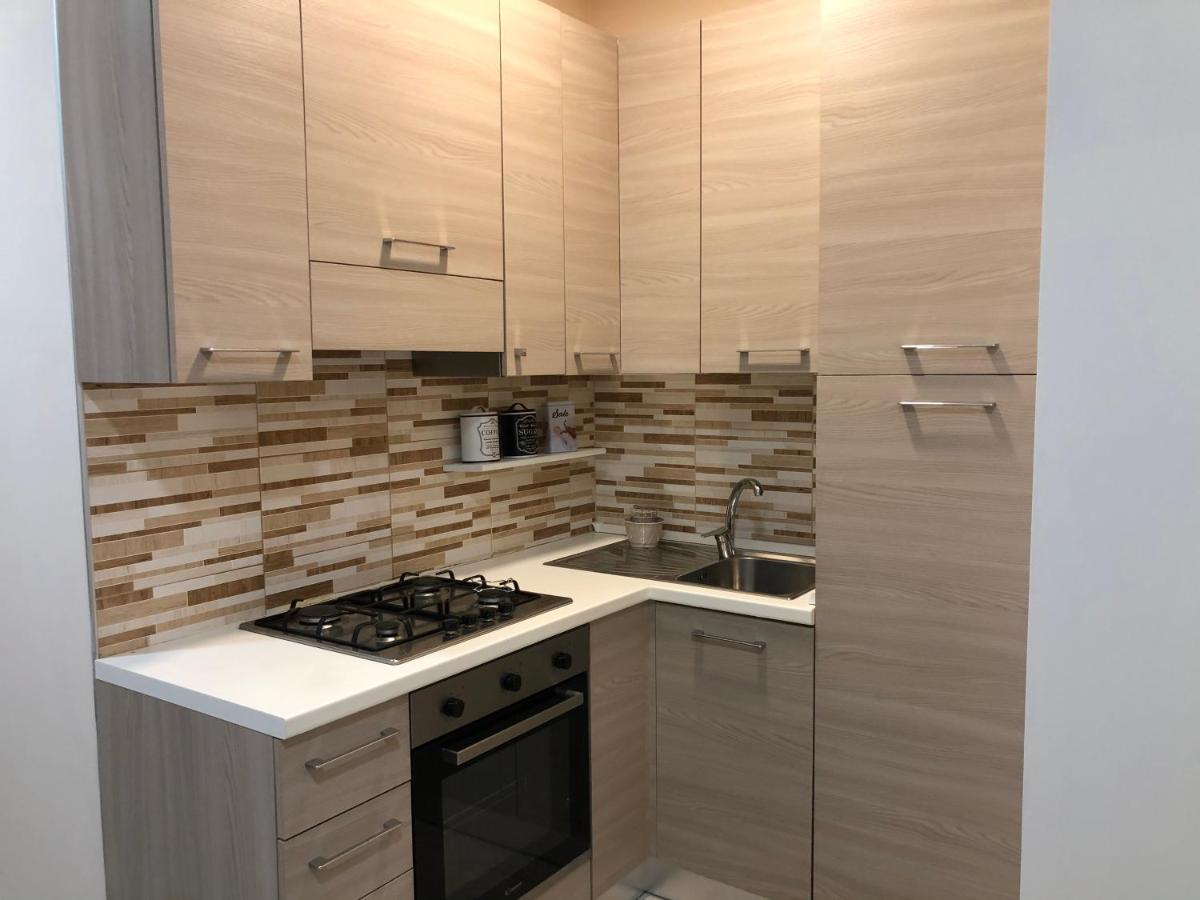 Beach Apartments Montesilvano Pescara ภายนอก รูปภาพ