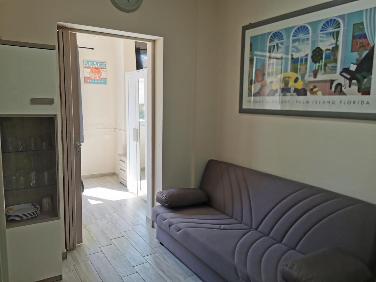 Beach Apartments Montesilvano Pescara ภายนอก รูปภาพ